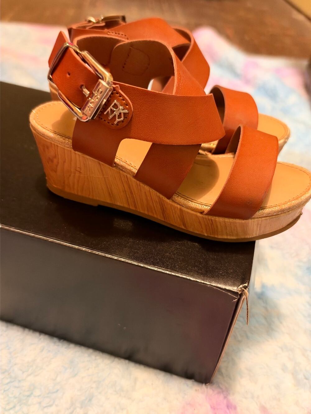 DKNY kids wedges